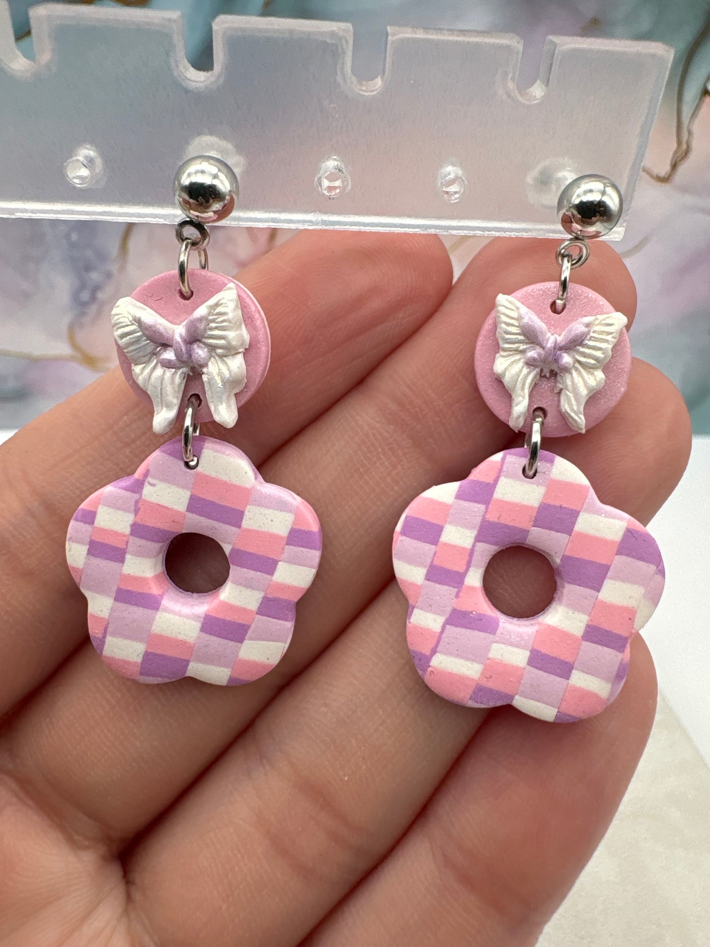 Checkered Donut Flower Dangle Earrings With Butterfly Accent